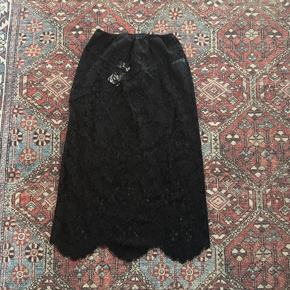 Doen Nandi Black Lace Skirt